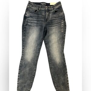 NWT Maurices Medium Jegging Denim Flex High Rise Jeans